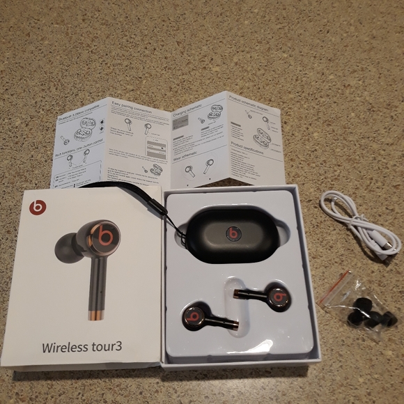 Beats Wireless Tour3 - Picture 12 of 12